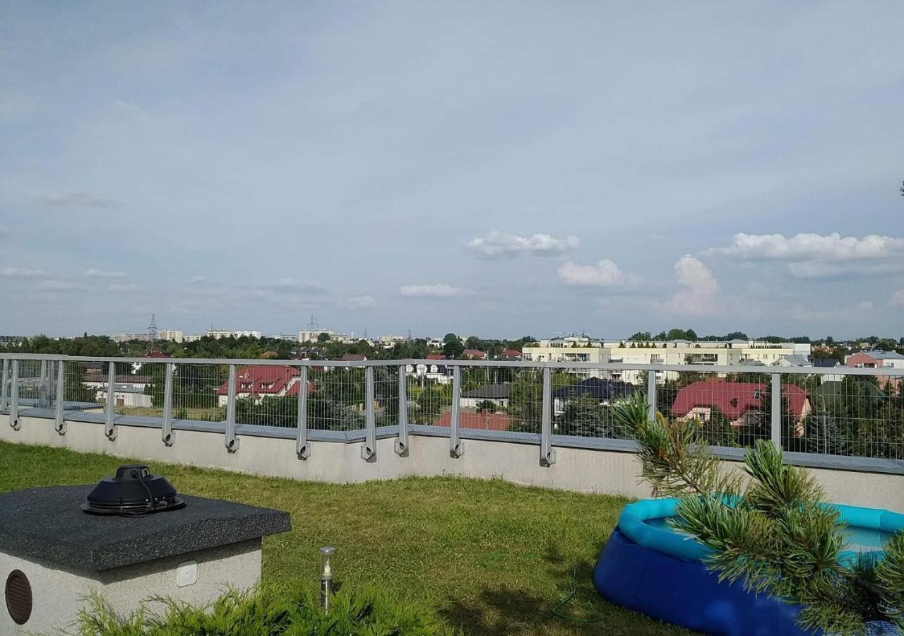 Sunny Penthouse With Roof Gardens Overlooking The Warsaw Palace Of Culture Apartman Pruszków Kültér fotó